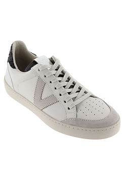 Berlin Piel & Metal Leather Trainers by Victoria