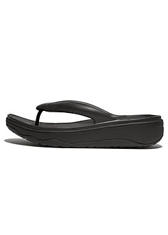 Black Relieff Recovery Toe-Post Sandals by FitFlop