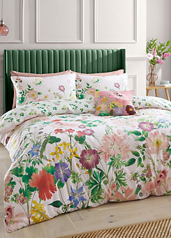 Cottage Meadow 100% Cotton 200 Thread Count Duvet Cover Set  by RHS