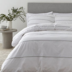 Halstead Pleat Duvet cover & Pillowcase Set by Terence Conran