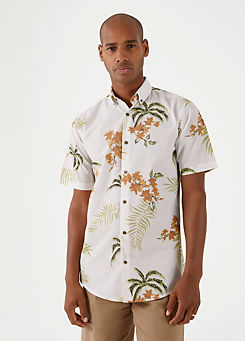 Hawaiian Short Sleeved Tailored Fit Shirt by Skopes