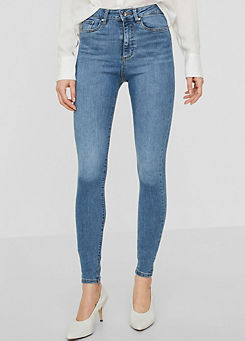 High-Waist Jeans by Vero Moda
