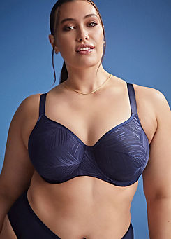 Illuminate Underwired Moulded Non Padded Bra by Sculptresse