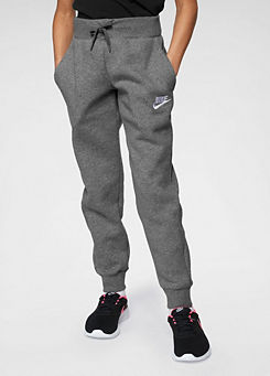 nike girl sweat outfit