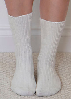 Ladies Oat Cashmere Blend Cosy Socks by Totes