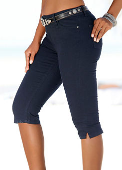 Tight Fit Capri Trousers by beachtime