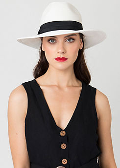 Tobago White & Black Hat by Pia Rossini