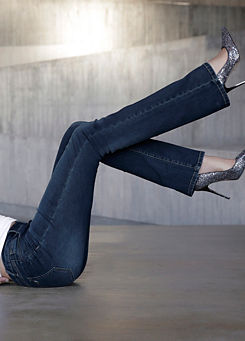 Ultra Stretch’ Bootcut Jeans by Arizona