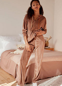 Velvet Lounge Suit by LASCANA