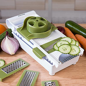 ChopCup Vegetable Chopper, Sharp Stainless Steel Blades, Spiralizer  Vegetable Cutter Onion Chopper with Container