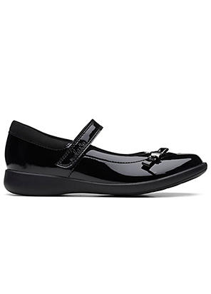 Clarks sandals best sale kids black