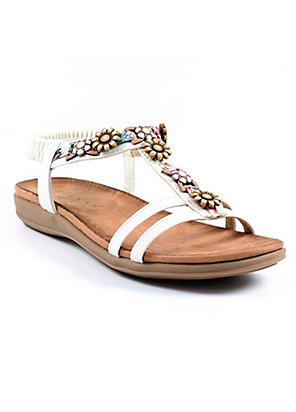 Lunar best sale sandals 2019