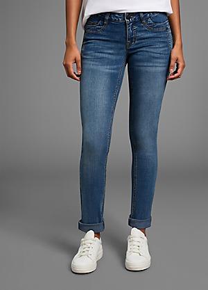 NWT 5 Average Arizona Jean Co. brand skinny jeans in a