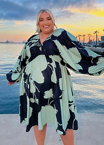 Black Elasticated Plunge Neck Volume Sleeve Smock Dress by Black Elasticated Plunge Neck Volume Sleeve Smock Dress by