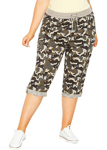 Cotton Roll Up Capri Trousers - Camo by Evans