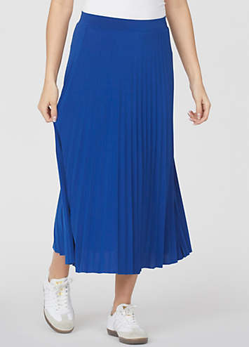Long Pleated Skirt by Sisters Point Look Again