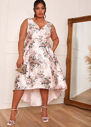 Plus Size Sleeveless Floral Print Dip Hem Dress in Pink by Chi Chi London |  Look Again