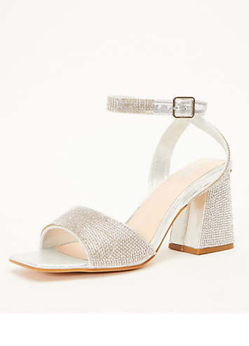 Quiz silver 2024 sandals