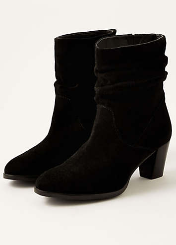 monsoon slouch boots