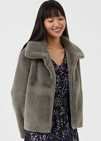 Faux fur hotsell zip jacket