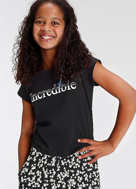 Look | T-Shirt Kidsworld by Incredible\' Again