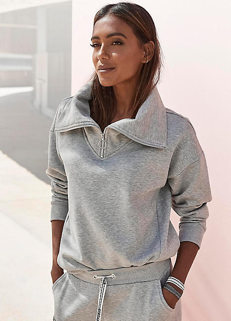 collared sweatshirts