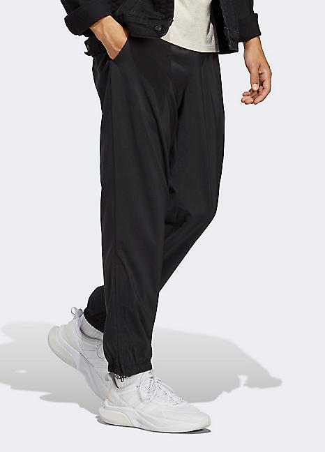 Adidas athletic store warm up pants