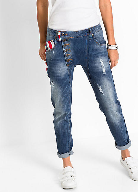 jeans with flag on pocket