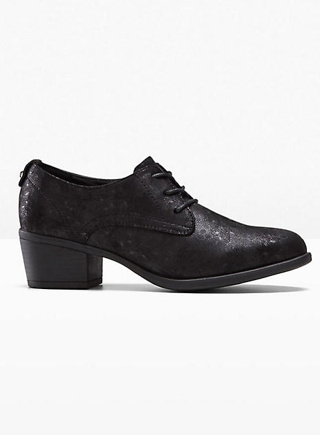 heeled brogues