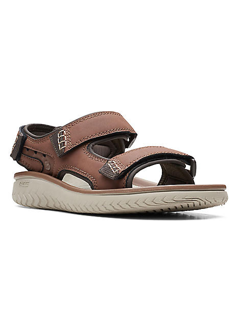 Mens Wesley Bay Tan Sandals by Clarks