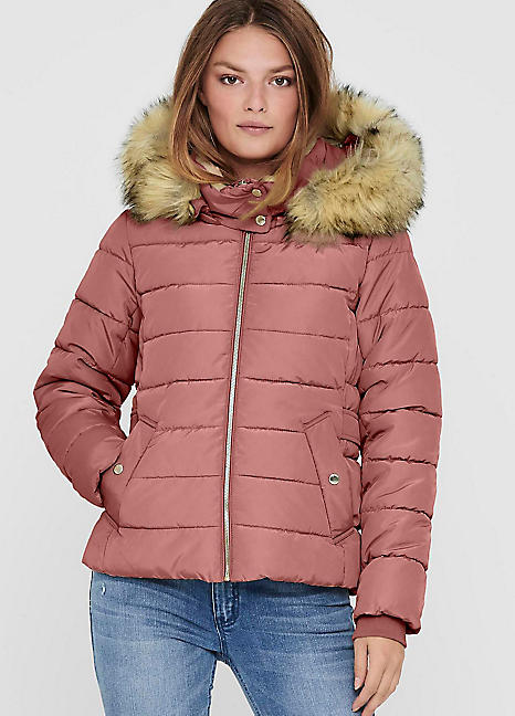 short quilted jacket with hood