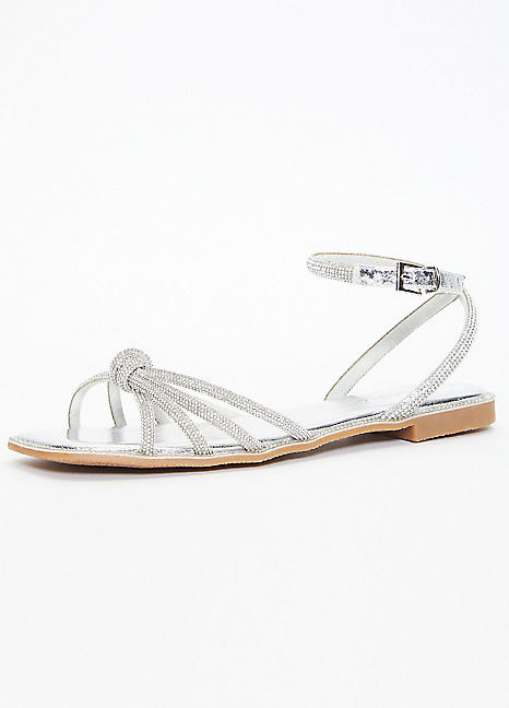 Quiz discount flat sandals