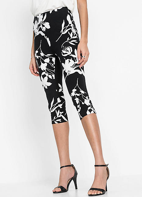 white stretch capri pants