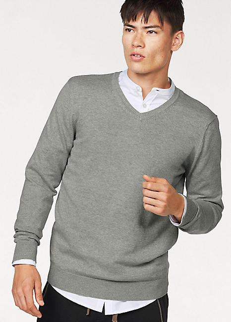 v neck collar jumper