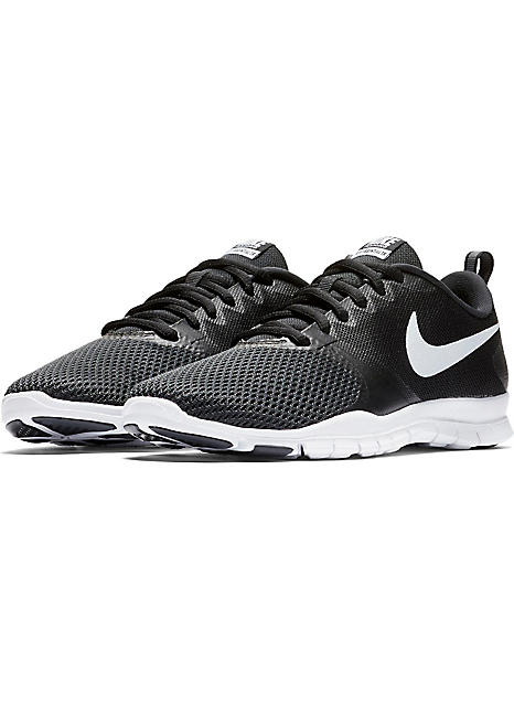 nike essential trainers