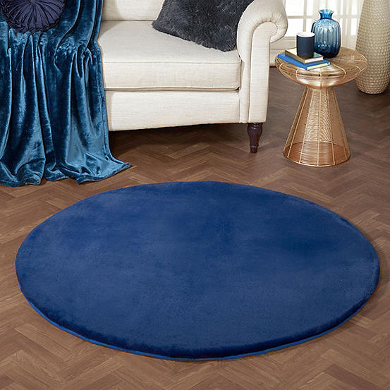 Luxe Faux Fur Rug by HMC | Look Again