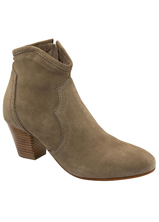 Suede Western Boots by Ravel | Look Again