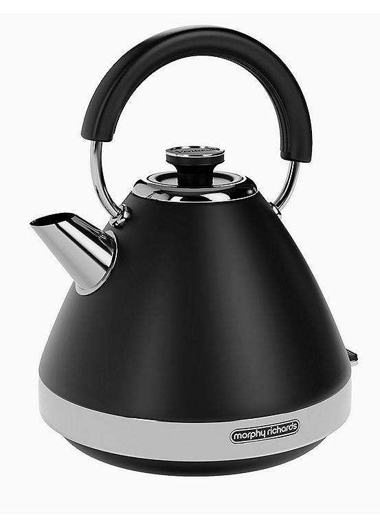 Venture Black Pyramid Kettle 100131 by Morphy Richards Look Again