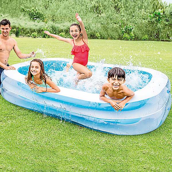 Family inflatable outlet swimming pool