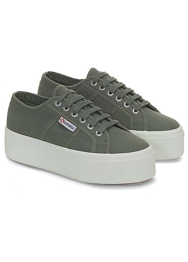 2790 Platform Pumps by Superga