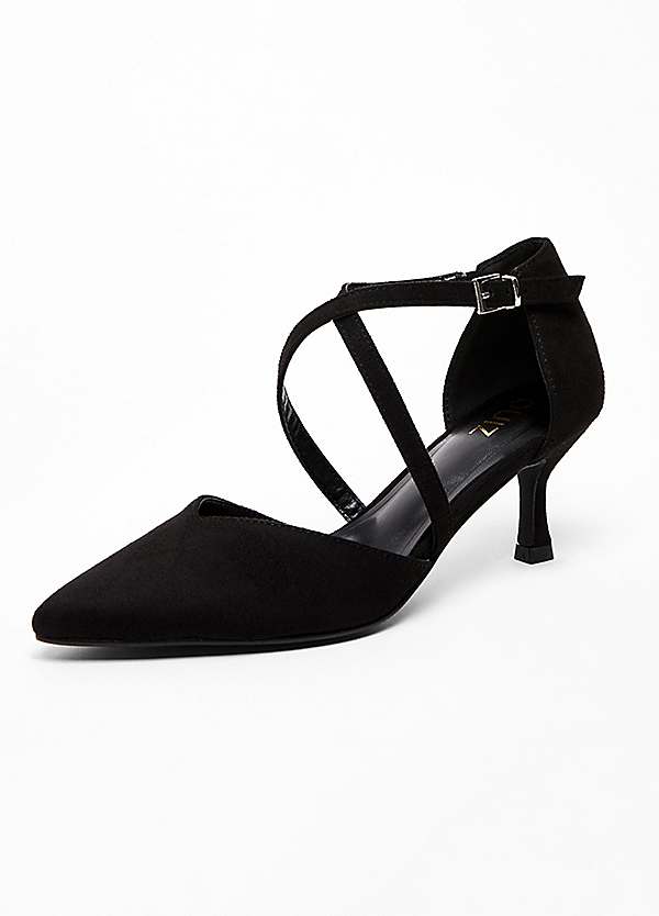 Black court shoes low heel on sale