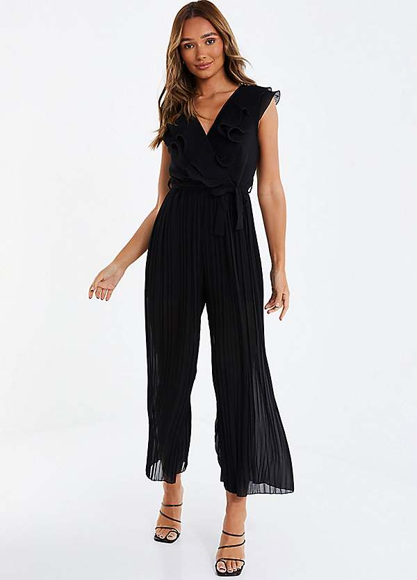 Black jumpsuit quiz online