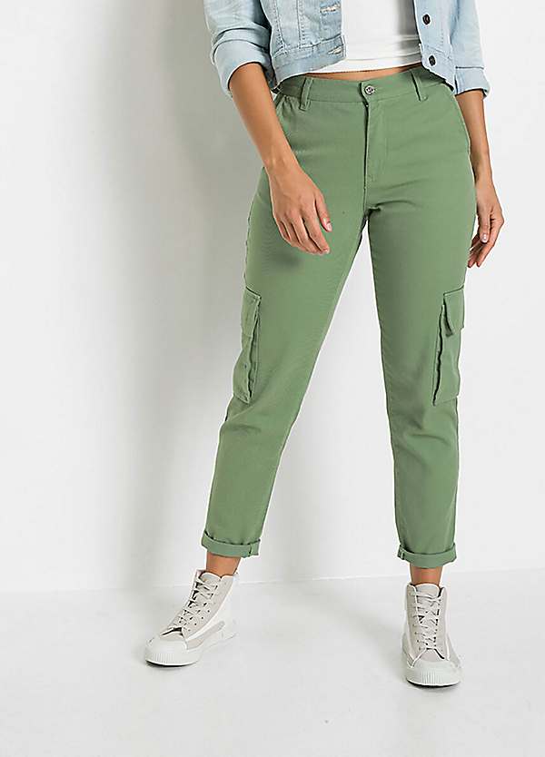 Cotton cargo pant in green