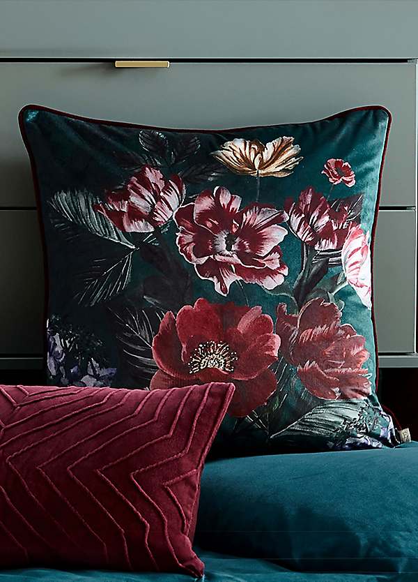 https://lookagain.scene7.com/is/image/OttoUK/600w/Eden-Bloom-50x50cm-Cushion-by-Evans-Lichfield~27B263FRSP.jpg