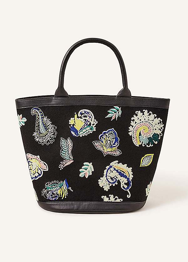 Accessorize 2025 embroidered bag