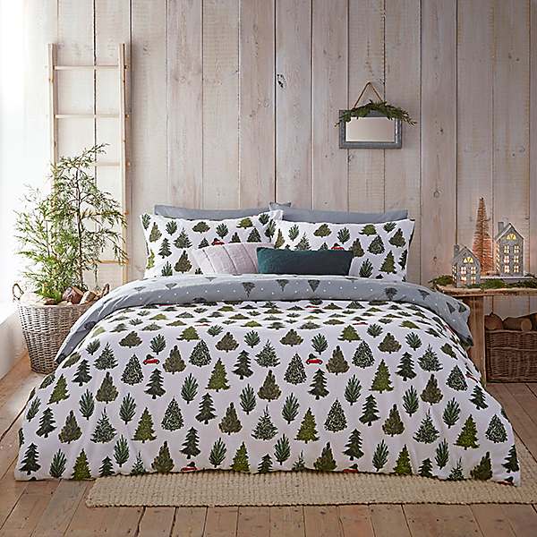 Evergreen 100 Brushed Cotton Christmas Duvet Cover Set by furn