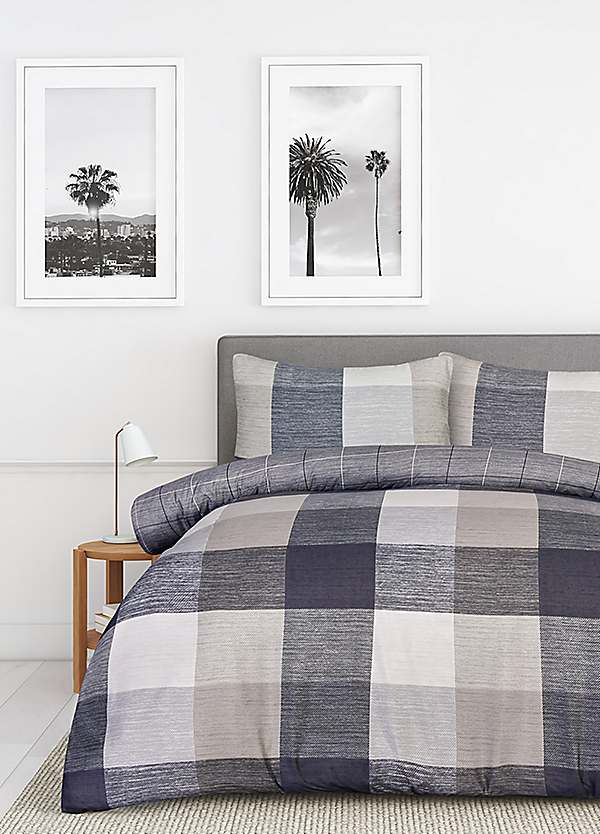 Grey and white plaid comforter discount