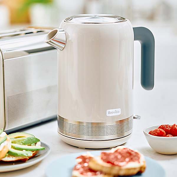 High Gloss Collection Kettle - Cream by Breville