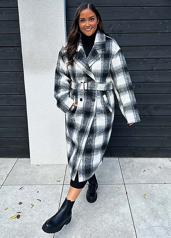 Black and white duster coat hotsell