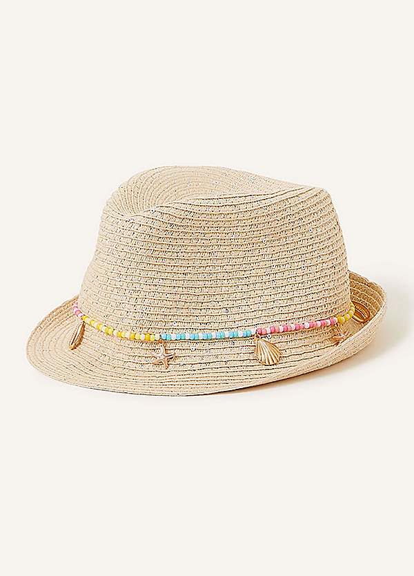 How to Accessorize A Straw Hat